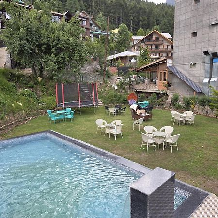 Smuggler Resort By West Western Near To Mall Road & Hadimba Temple # Swimming Pool#Free Pick From Volvo Bus Stand Manāli Εξωτερικό φωτογραφία
